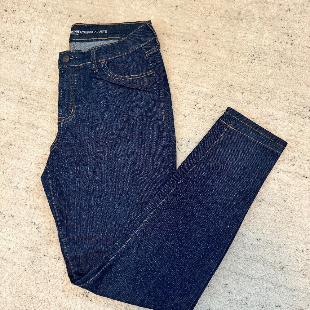 Old Navy Super Skinny Jeans